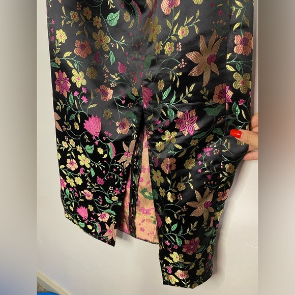 Lulus Make a Move Black Satin Floral Jacquard Strapless Midi Dress - Picture 7 of 7